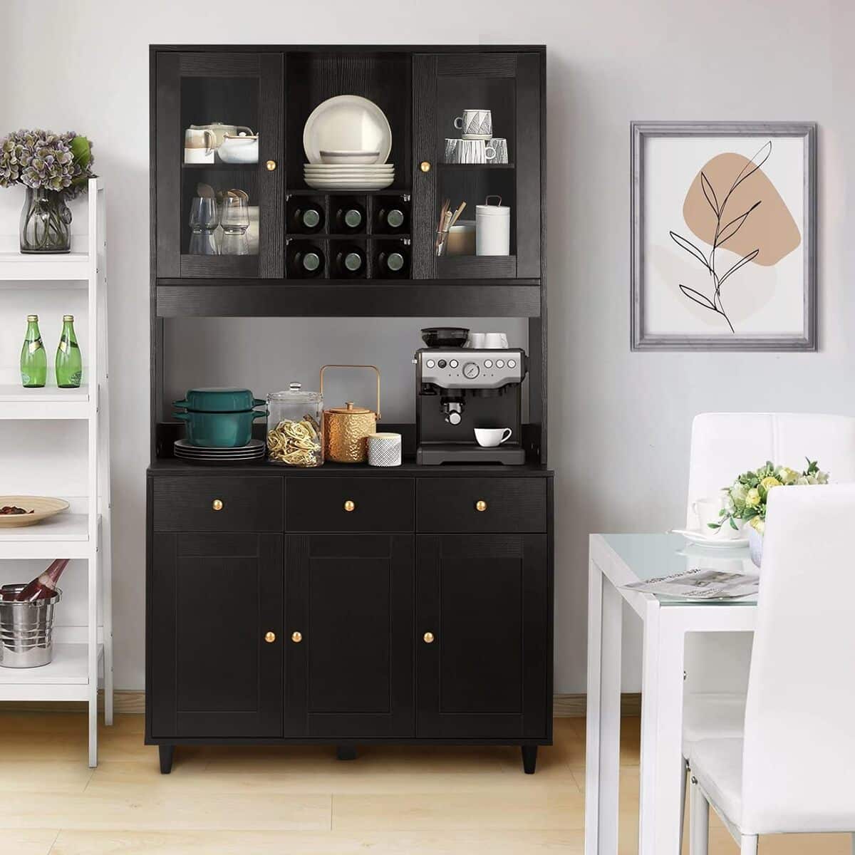 Test du buffet VOWNER : armoire polyvalente pour votre salon