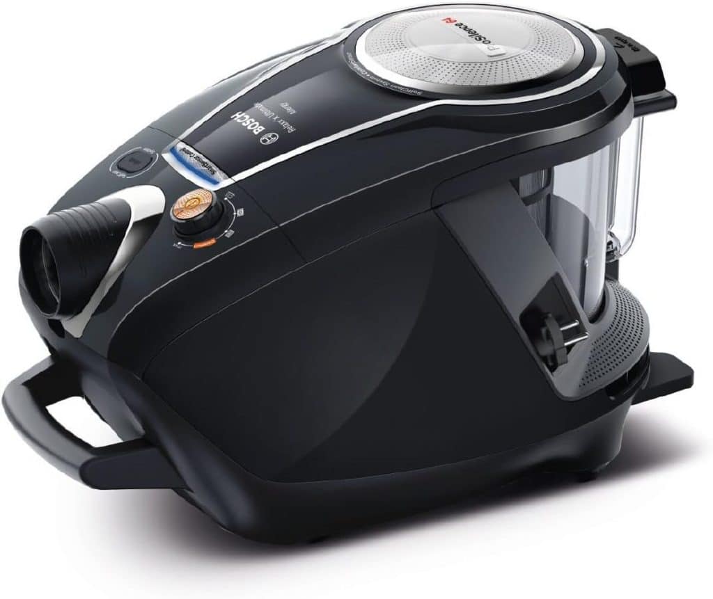 Test de l'aspirateur Bosch Série 8 ProSilence : silence et efficacité