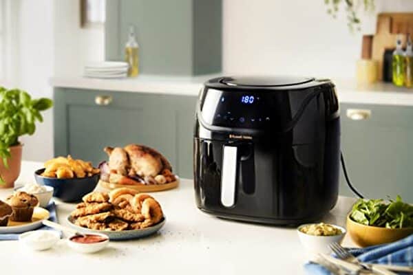 Découvrez notre test de la friteuse sans huile Russell Hobbs Airfryer 4L 27160-56 : performance, efficacité et avis d'expert pour une cuisine saine et savoureuse